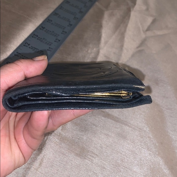 CHANEL Black Leather  GUC Authentic - Picture 7 of 15